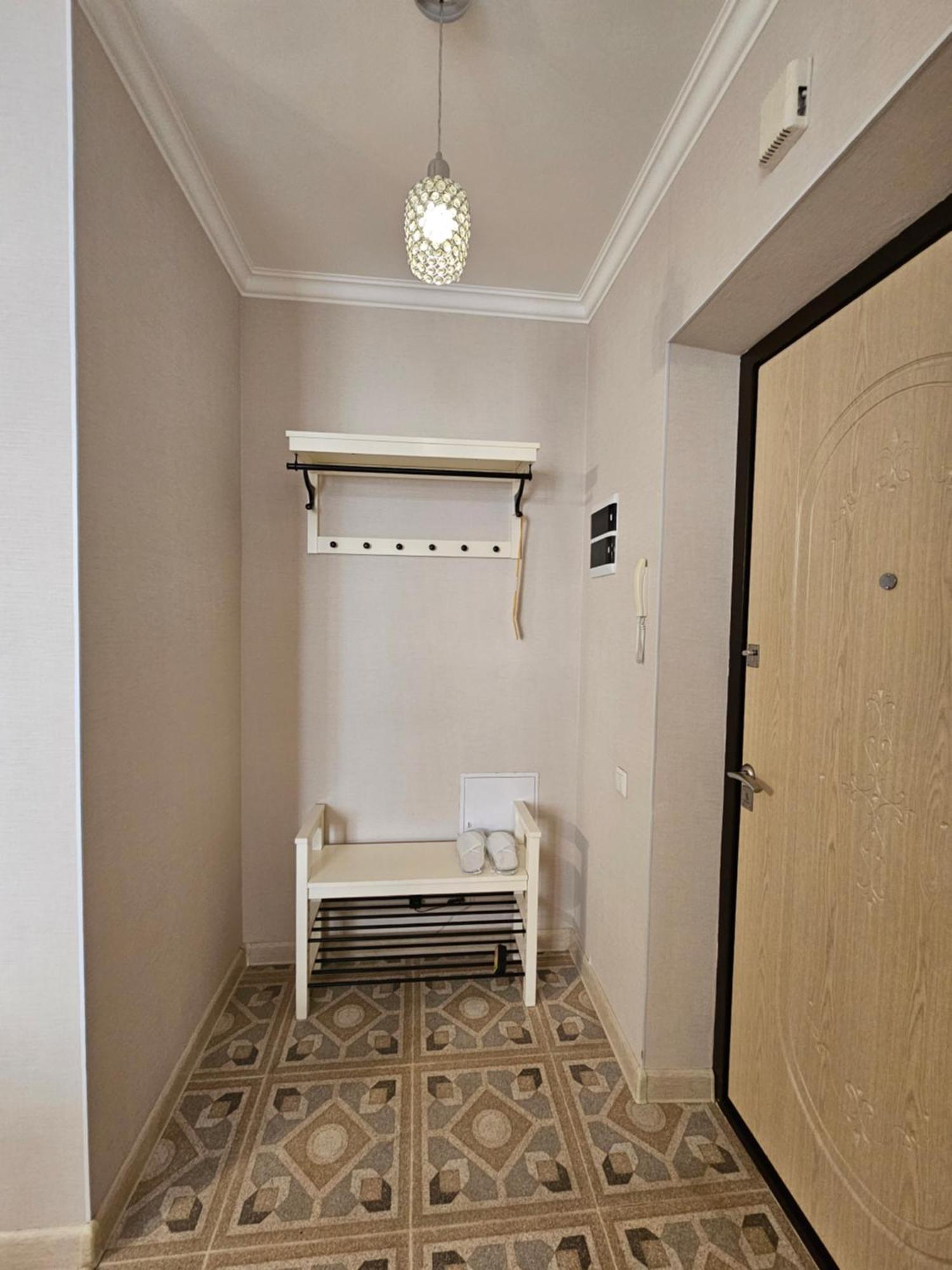 Ernaz Plus Apartments: Promenade Expo アスターナ エクステリア 写真