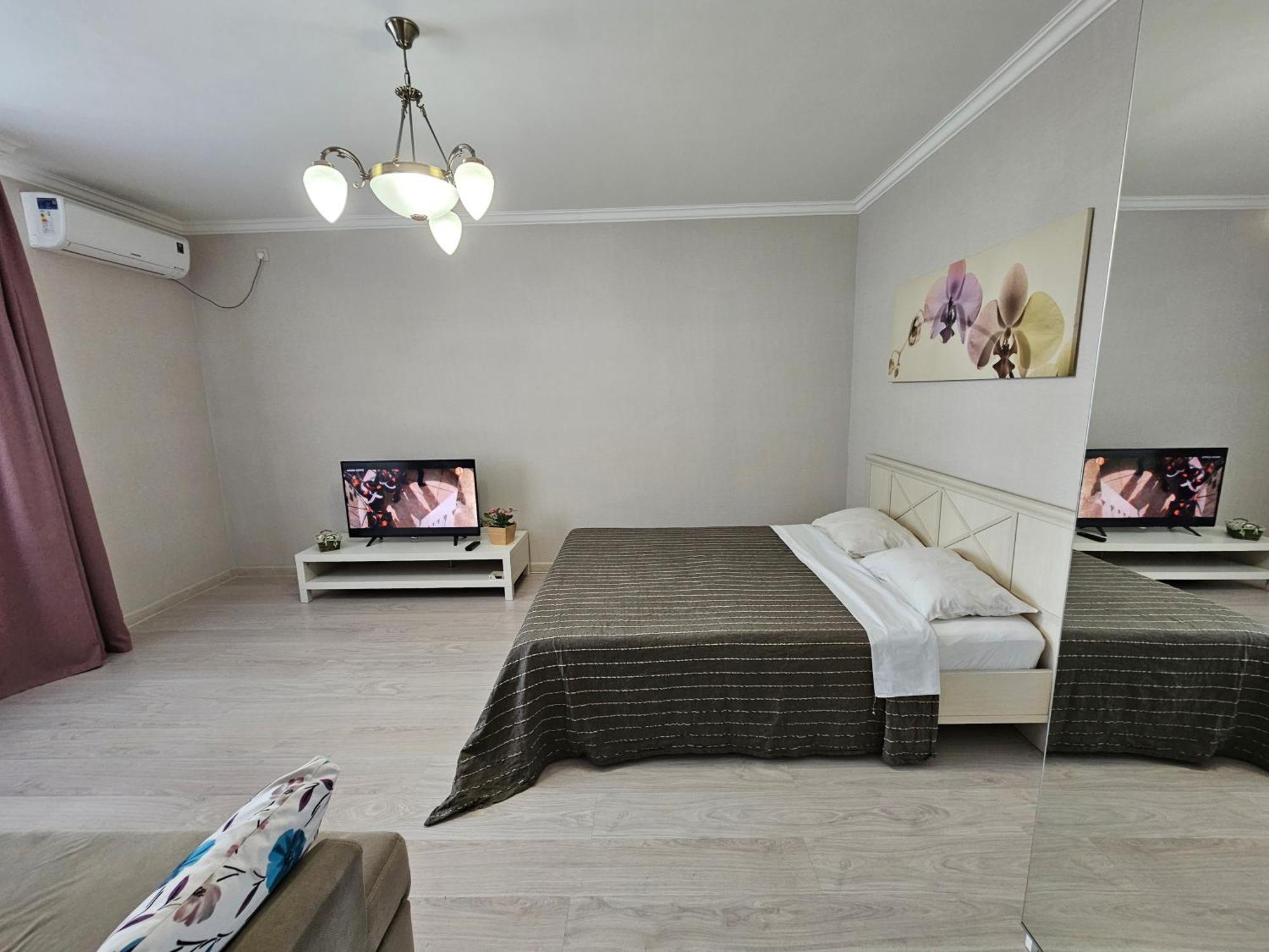 Ernaz Plus Apartments: Promenade Expo アスターナ エクステリア 写真
