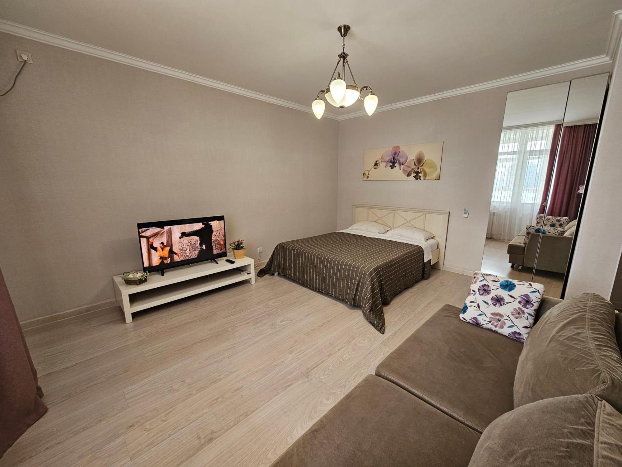 Ernaz Plus Apartments: Promenade Expo アスターナ エクステリア 写真