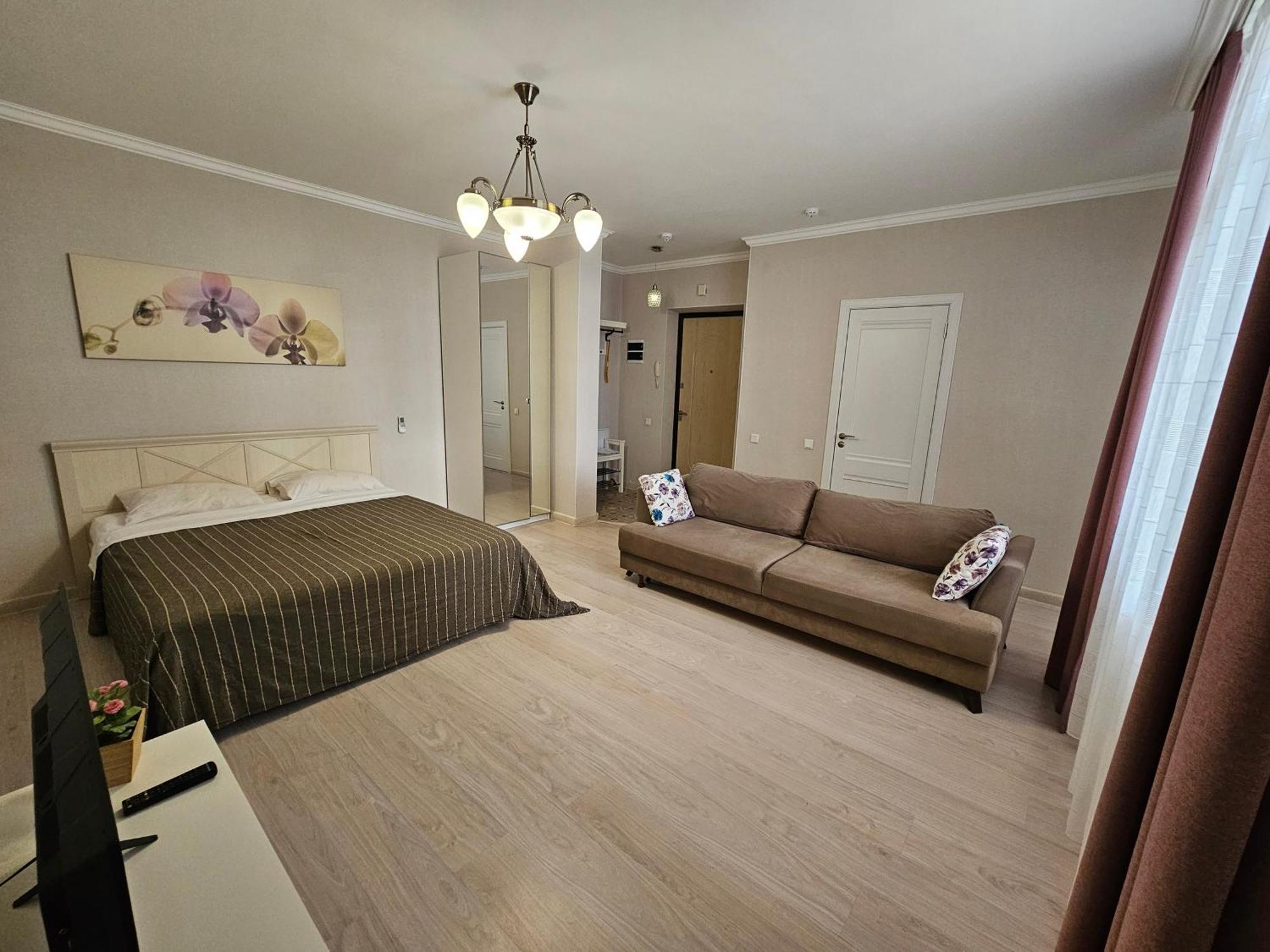 Ernaz Plus Apartments: Promenade Expo アスターナ エクステリア 写真